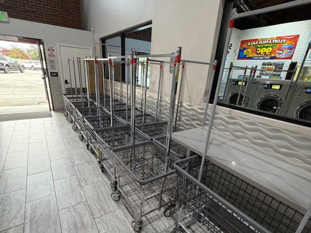 Laundromat_inner_5